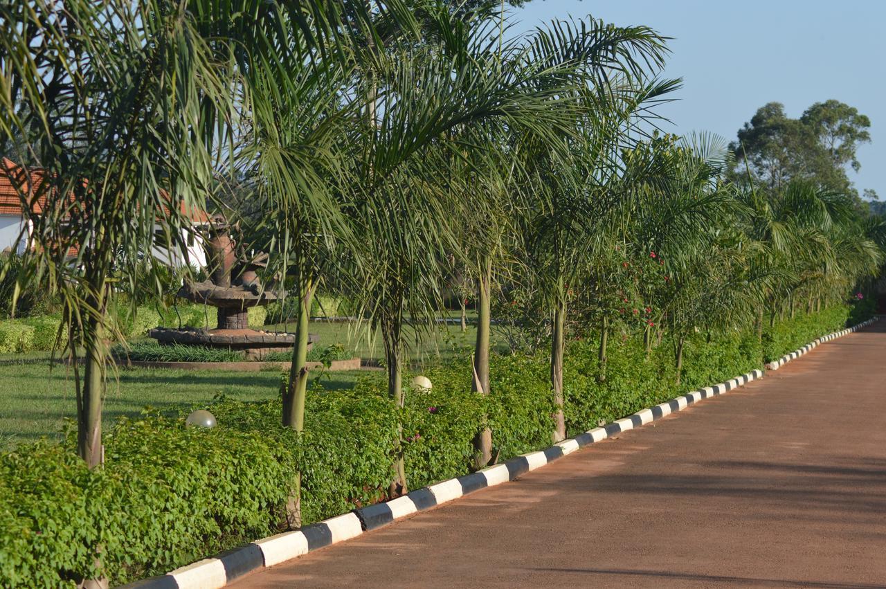 Forest Park Resort Buloba Luaran gambar